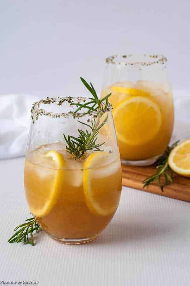 Pineapple-Ginger-Kombucha-Cocktail-with-Rosemary