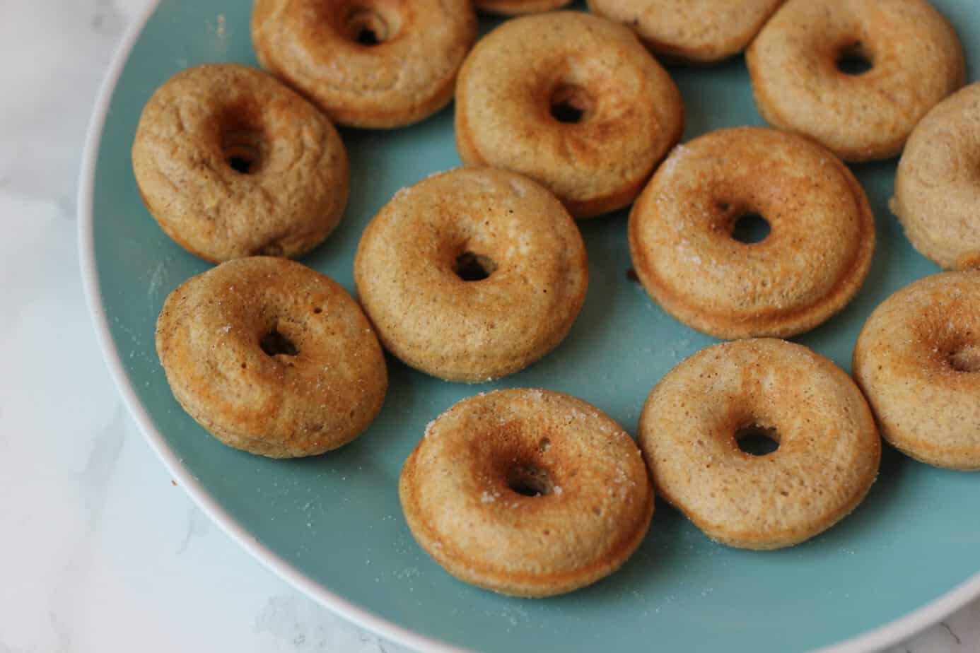 Donut Maker Machine Non-stick For Kids Snack Desserts Makes 7 Doughnuts Home