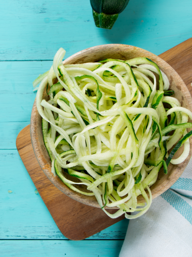 Cheesy Zucchini Noodles +Tips to Avoid Watery Noodles! I Heart Vegetables