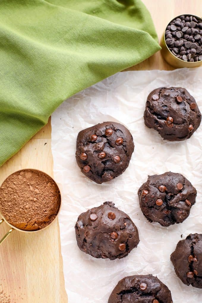 chocolate avocado cookies