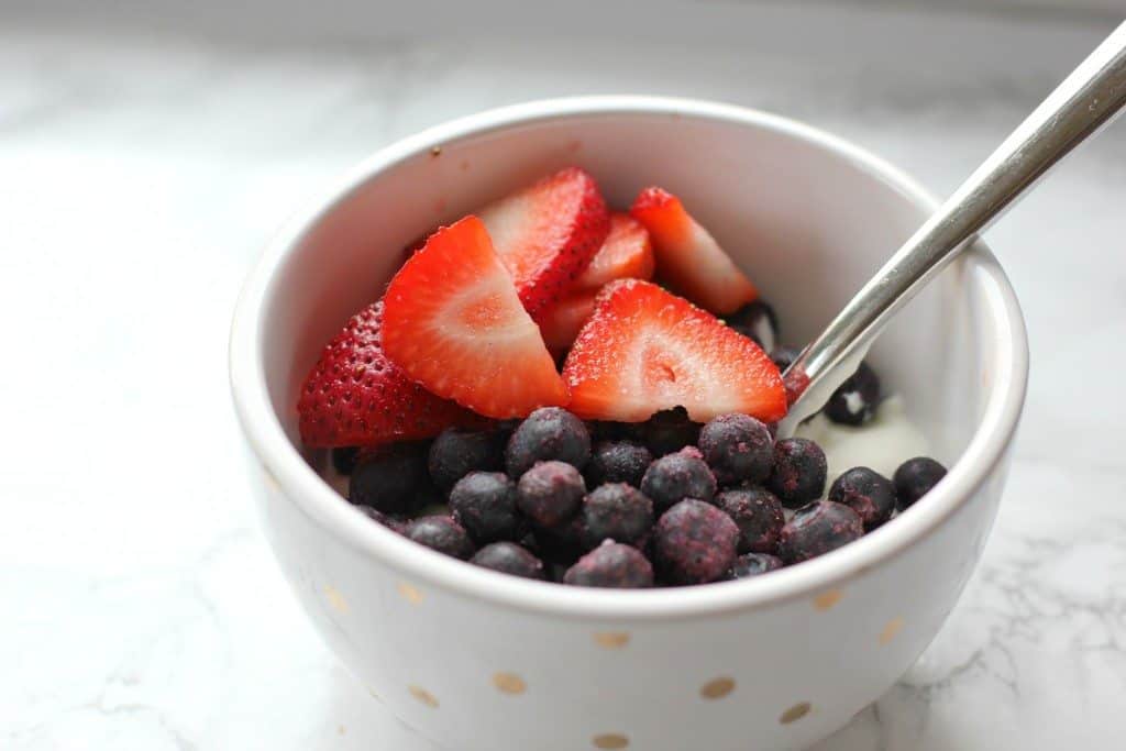 yogurt bowl breakfast