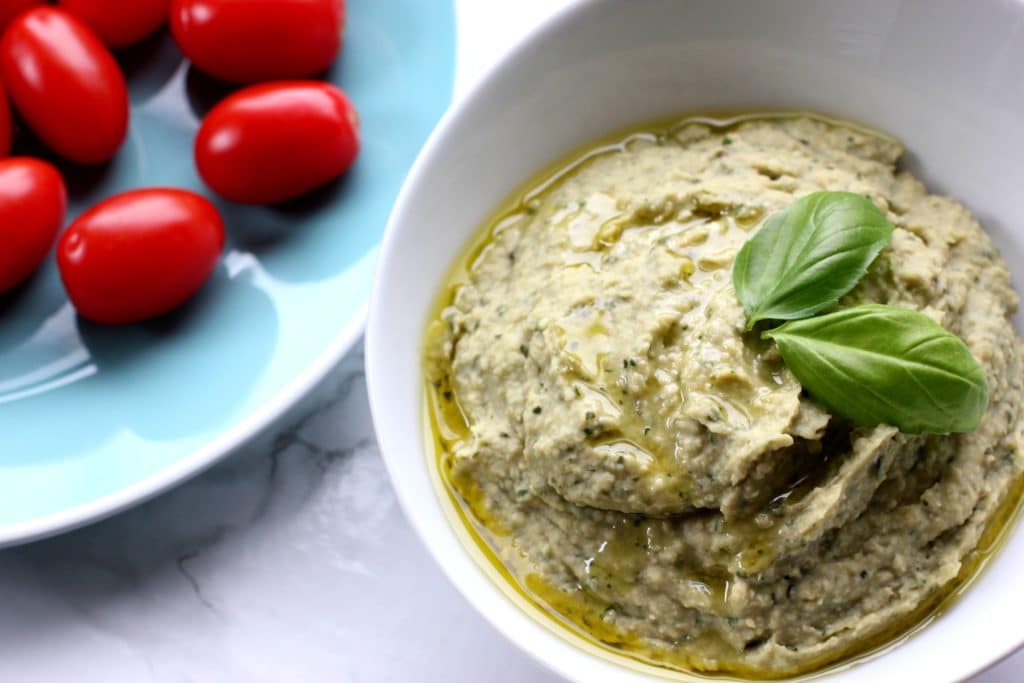 basil pesto hummus