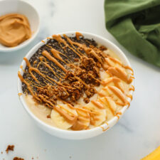 Peanut Butter Banana Smoothie Bowl blog size (7 of 7)