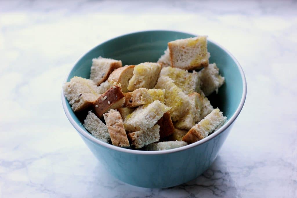 bread into croutons