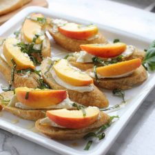 peach and burrata crostini