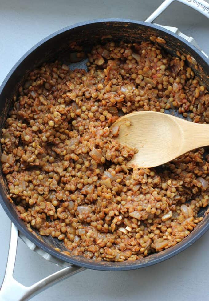 cooking lentils