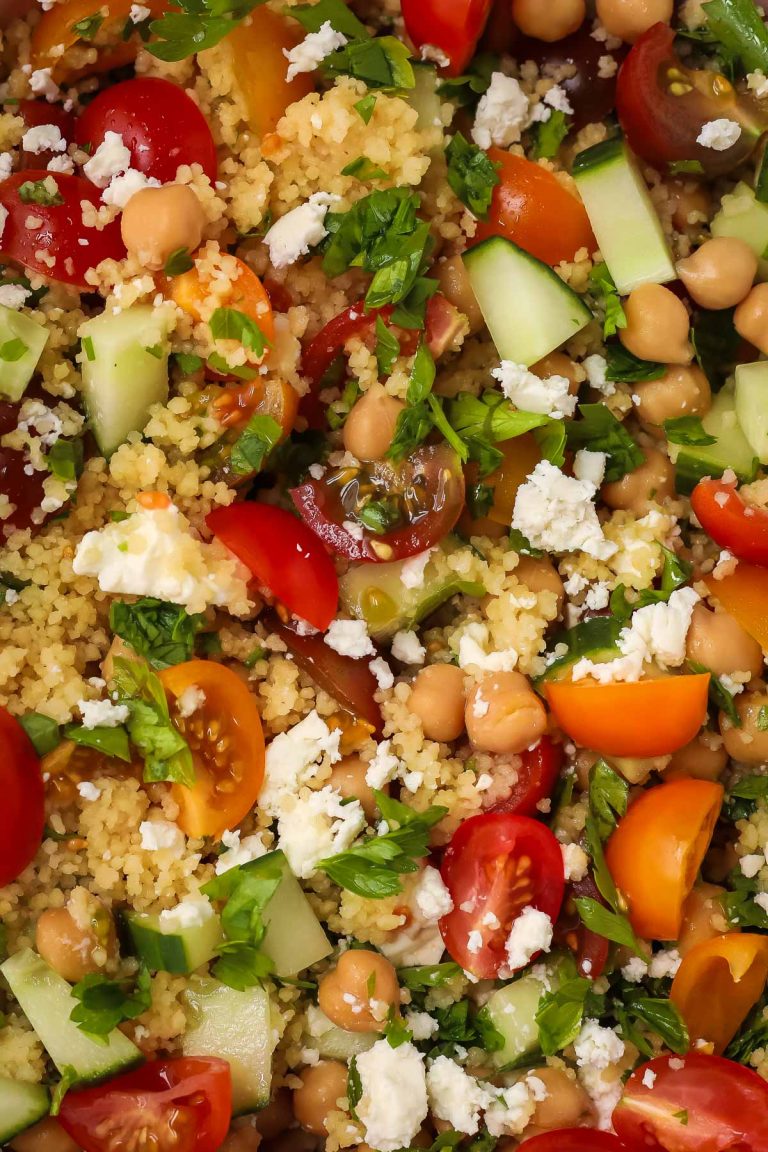 Couscous Salad with Chickpeas - I Heart Vegetables