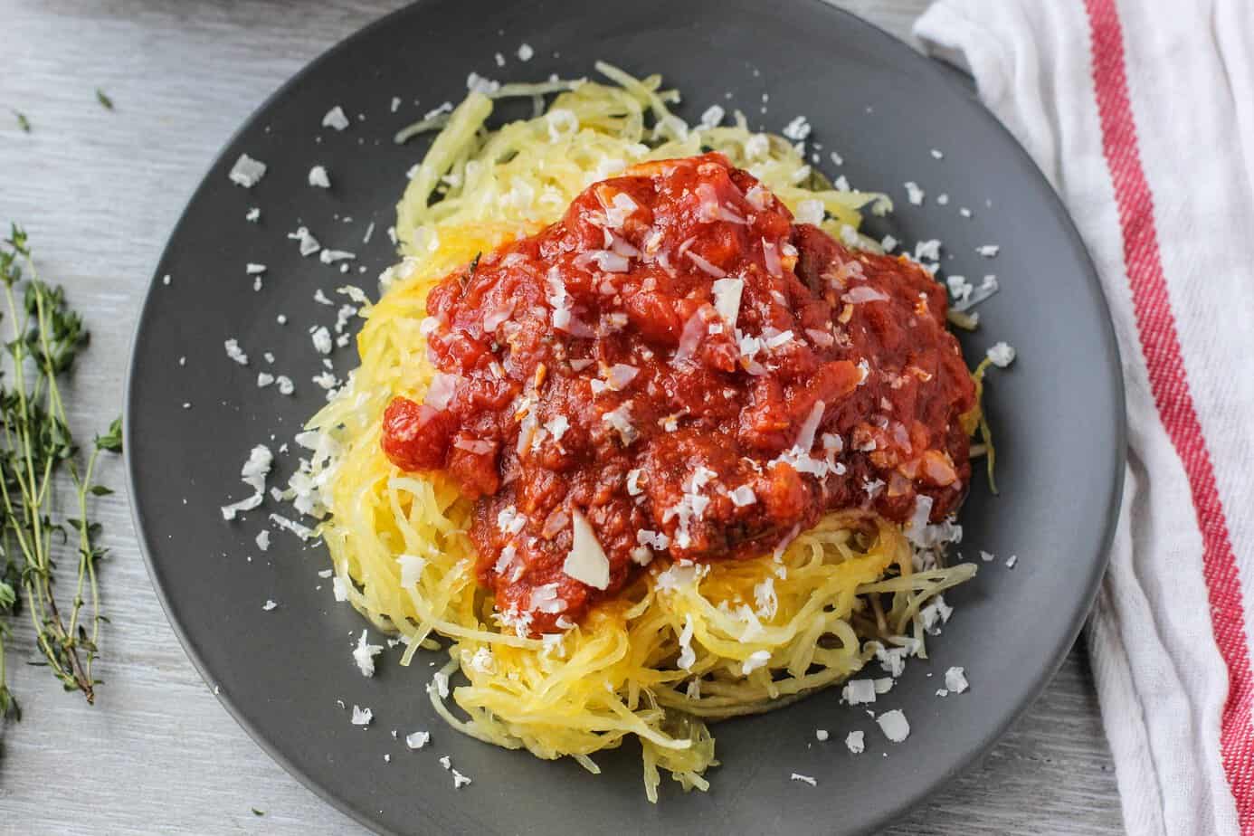 Spaghetti Squash Marinara - I Heart Vegetables