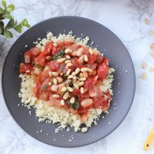 Couscous with tomatoes