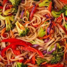 Rainbow Curry Noodles