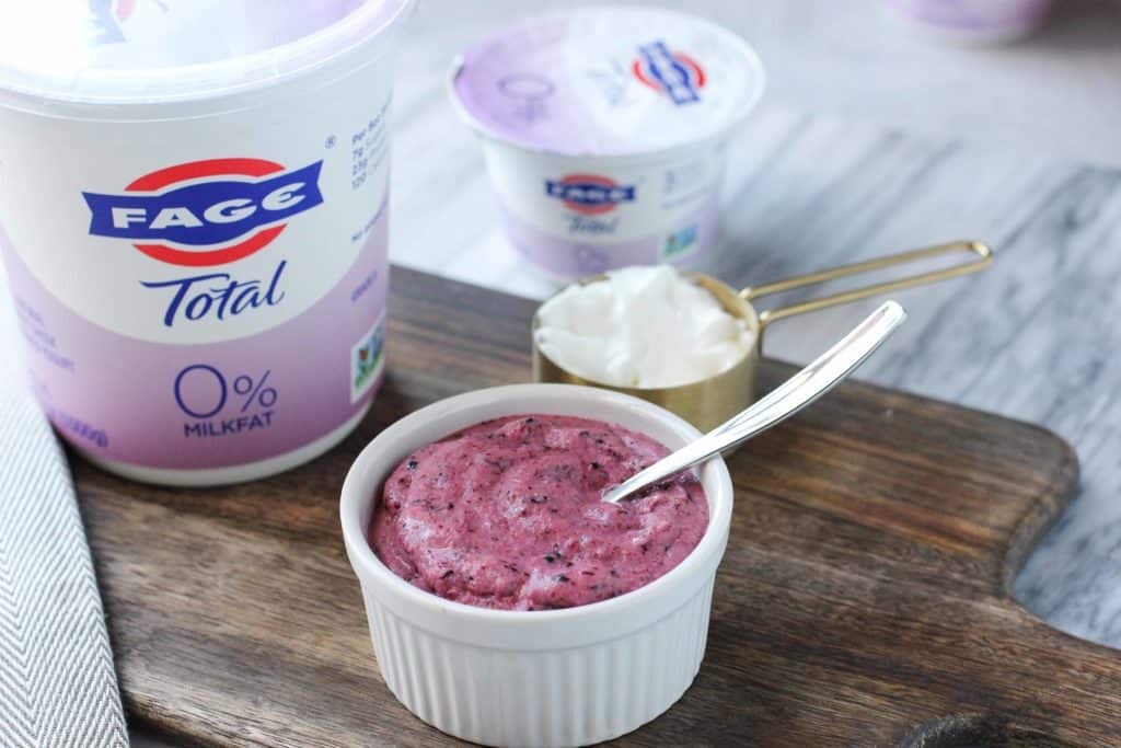 easy frozen yogurt