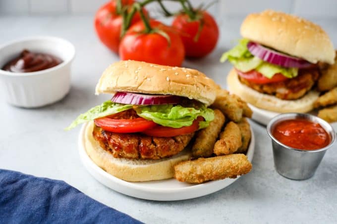 Pinto Bean Burger - I Heart Vegetables