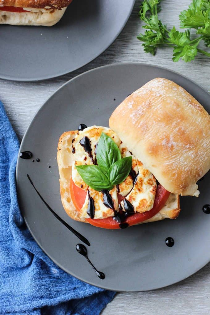 halloumi cheese sandwich