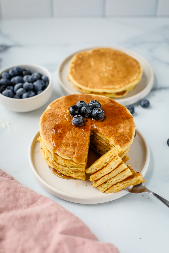 pancakes on a plate