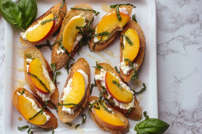 peach bruchetta