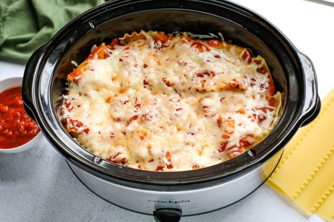 Vegetarian Crockpot Lasagna - I Heart Vegetables