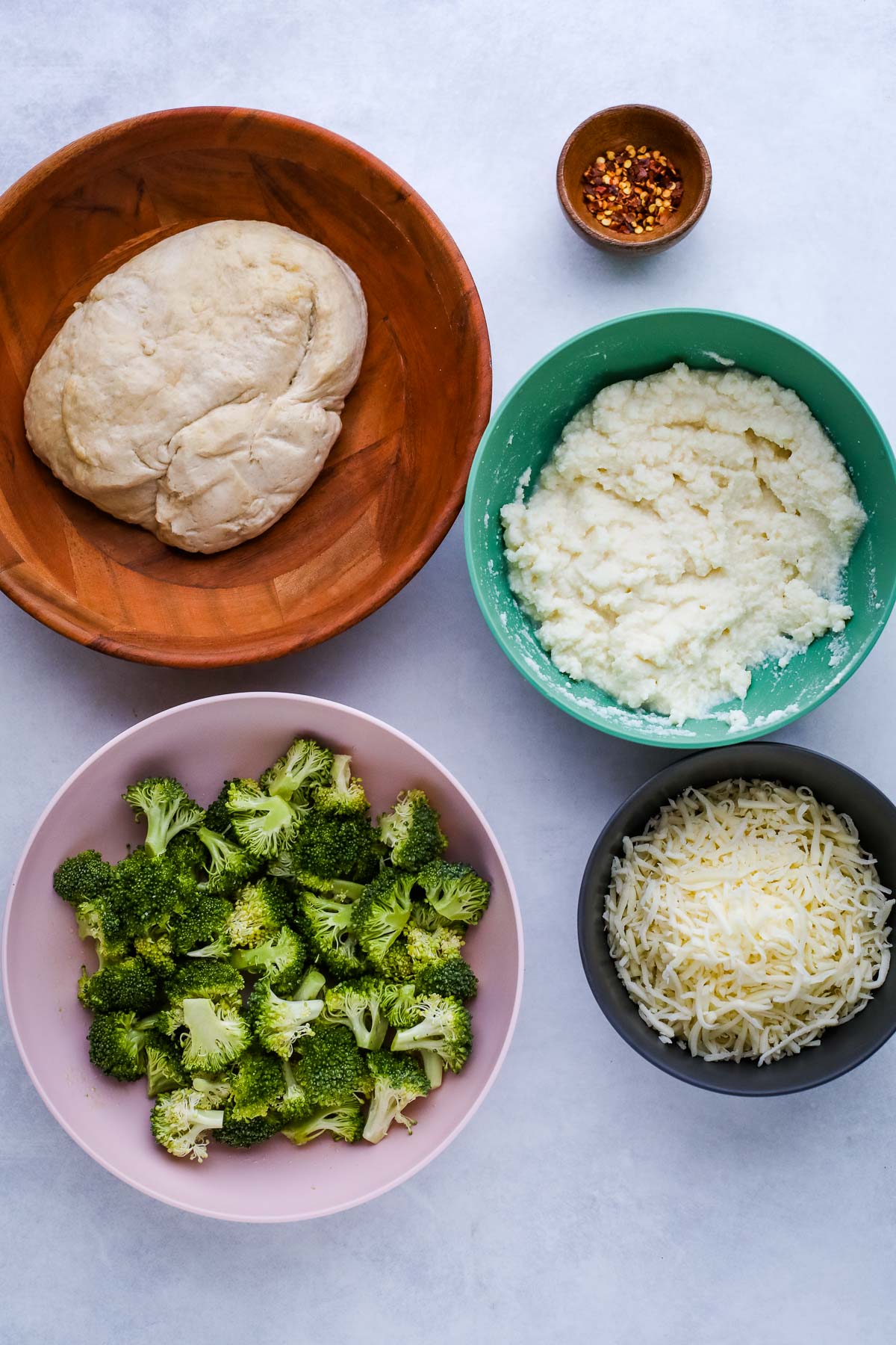 broccoli pizza ingredients