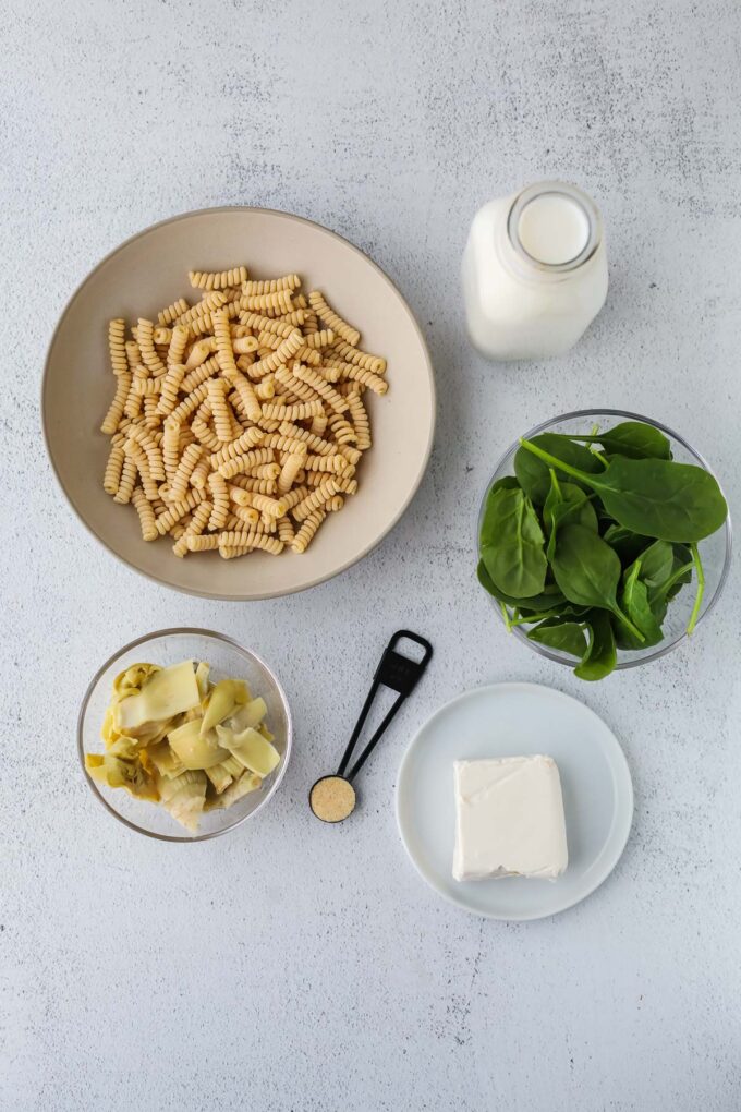 spinach artichoke pasta ingredients