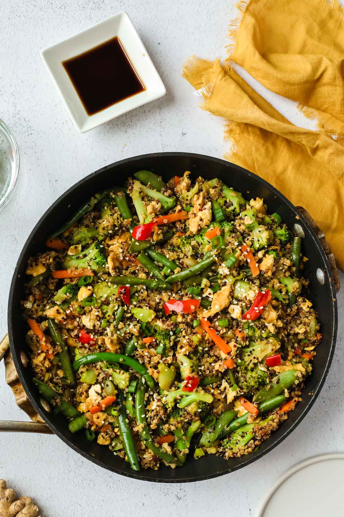 https://iheartvegetables.com/wp-content/uploads/2022/11/Quinoa-Stir-Fry-10-of-17.jpg