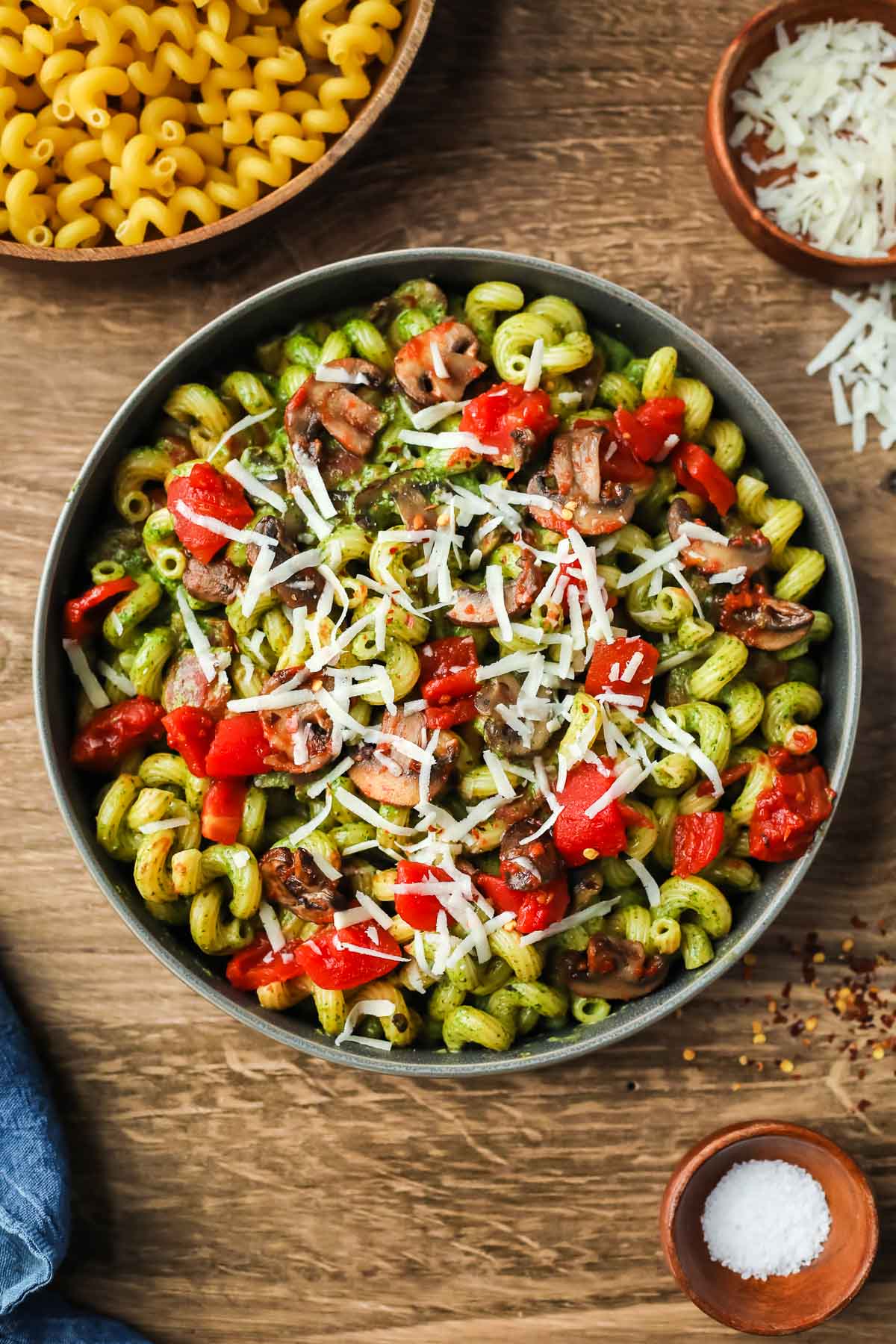 Pesto Cavatappi Pasta - I Heart Vegetables