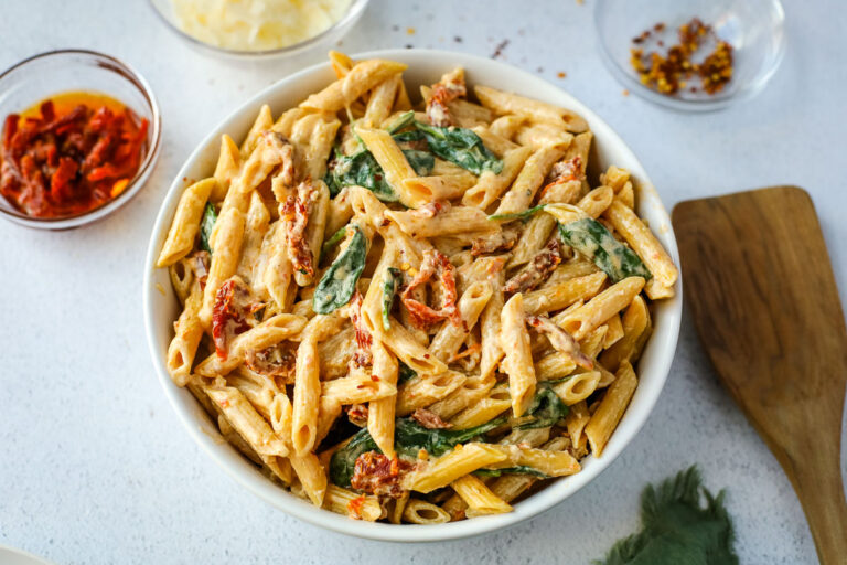 Sun-Dried Tomato Pasta - I Heart Vegetables