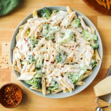 creamy broccoli pasta