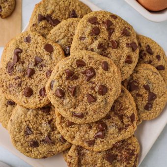 Oat Flour Chocolate Chip Cookies