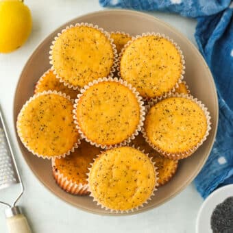 Almond Flour Lemon Poppyseed Muffins