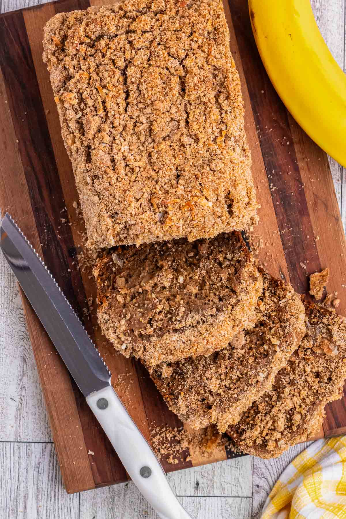 Cinnamon banana bread