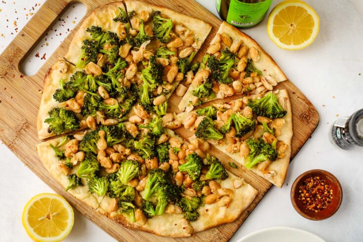 Vegan Broccoli Pizza